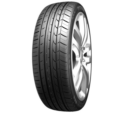 T 235/45ZR 18Y XL HU02 - Black Hawk