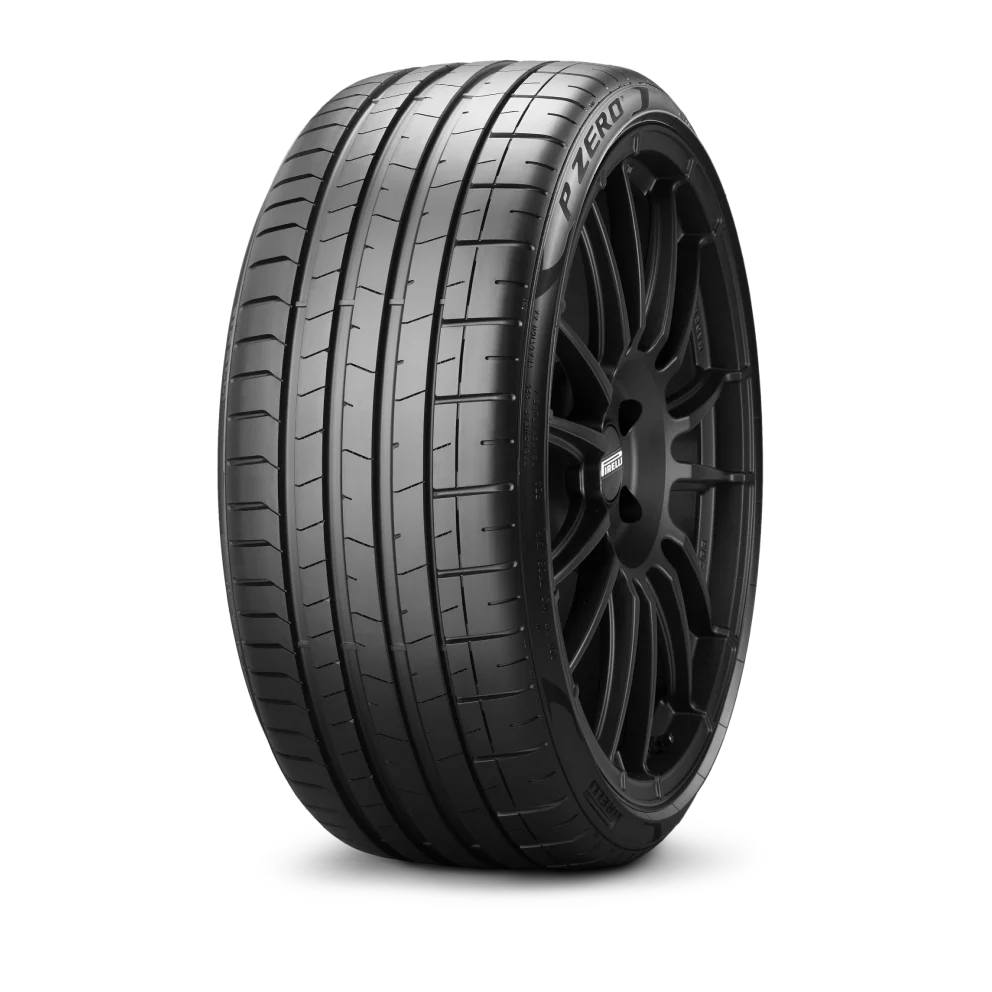 Pirelli_P__Zero_off_low_01